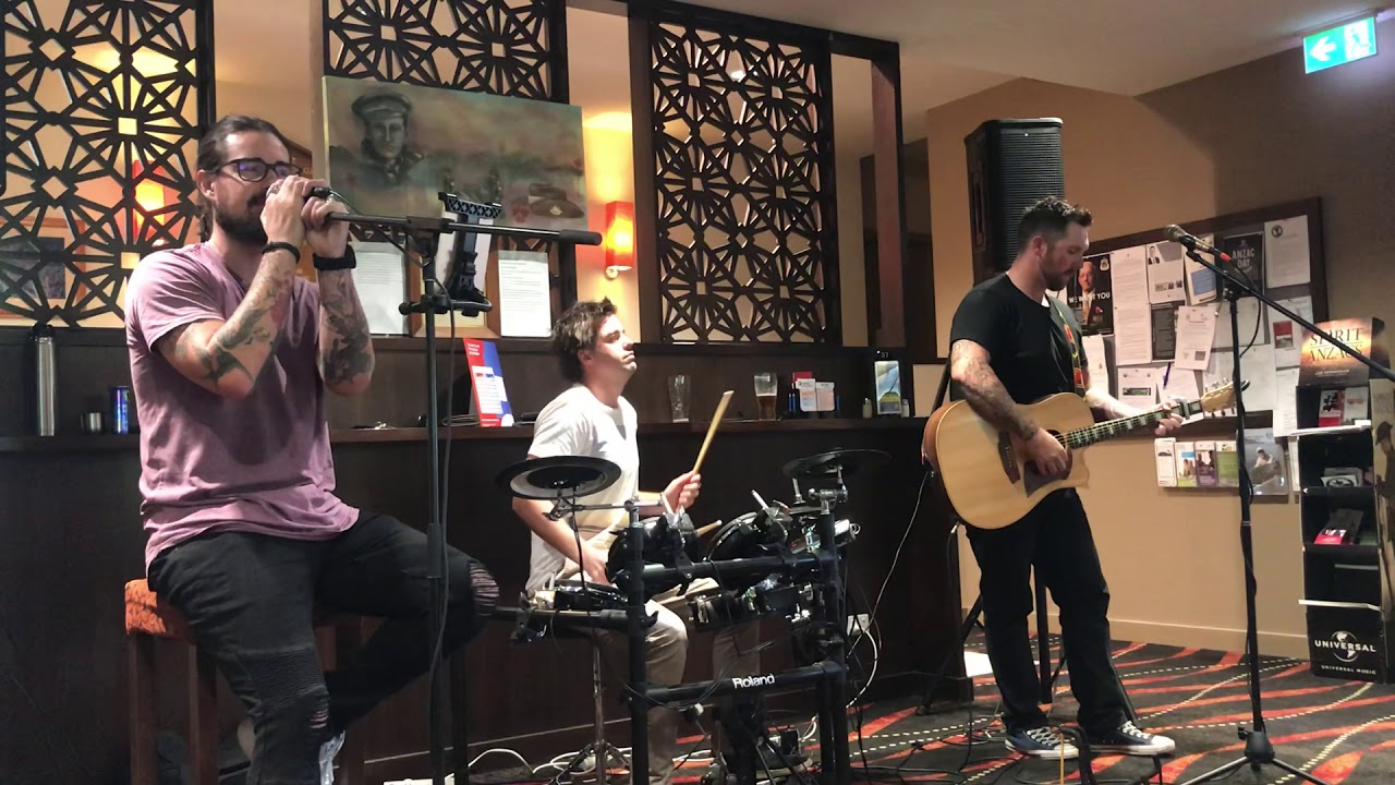 Free falling tom petty cover youtube
