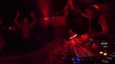 VID 20241026 015854 00 028