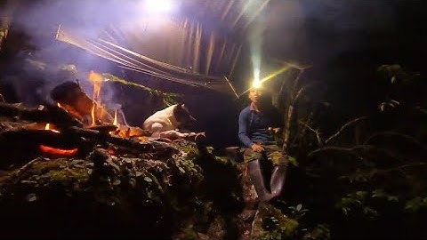 เข้าป่าตั้งแคมป์บนสันเขาข้างหน้าผาสูงชัน ผูกเปลนอน อากาศหนาวมาก