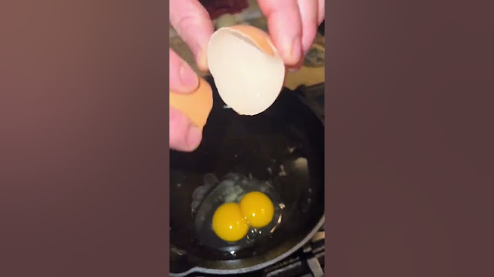 Monster egg!  ##Chicken ##Chickens #eggs #BigEgg #shorts #shortsvideo