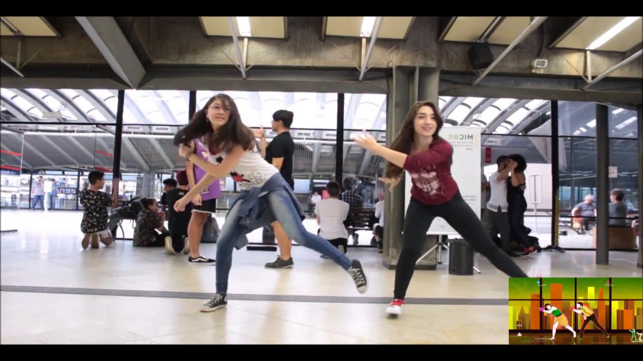 Limbo Daddy Yankee Ballo Di Gruppo