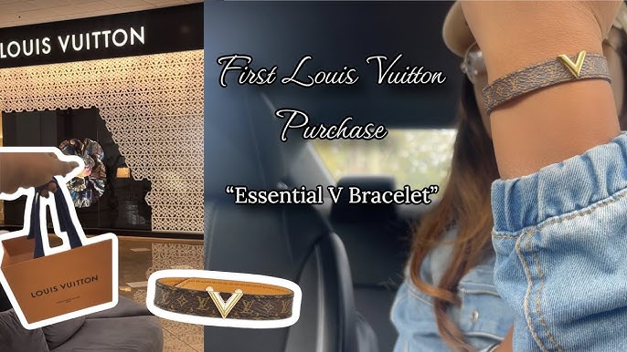 Louis Vuitton Essential V Lacquer Bracelet