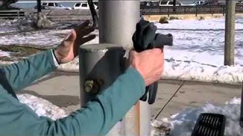 FlagDesk.com | Chicago Steel tilt Down