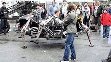 Giant Spider Robot at Vancouver Maker Faire 2011