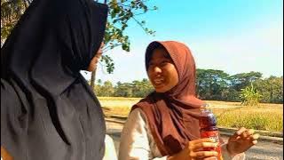 TUGAS BAHASA INDONESIA MEMBUAT IKLAN (TEH PUCUK) KELOMPOK 5