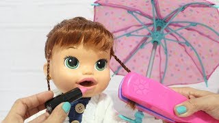 BABY ALIVE ARRUME SE COM A SARA COMILONA PARA O SHOPPING BABY ALIVE COM ROUPA DE FRIO