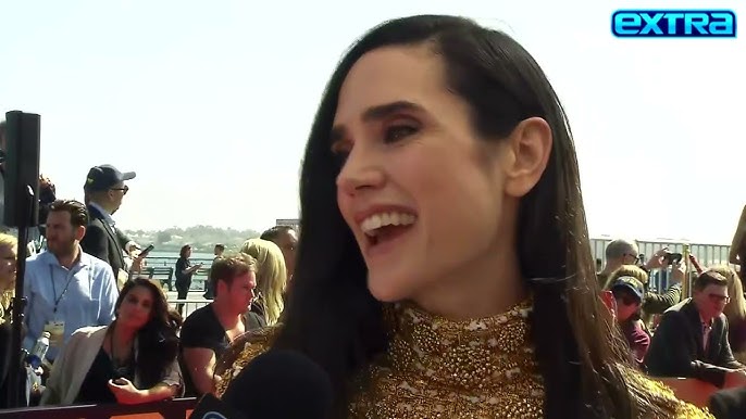 Jennifer Connelly and Paul Bettany walk together in New York City