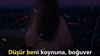 Kahraman Deniz - Böyle Sever