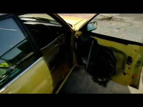 Top Gear | "I opened my door, and the door's still there!" Jeremy Clarkson