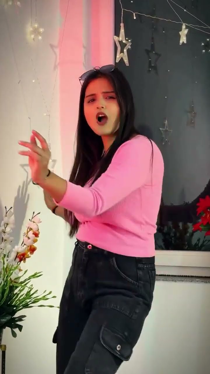 #Ritesh Pandey ⚫कमर ⚫Kamar⚫ #रितेश पांडे ⚫Feat : Anisha Pandey ⚫Bhojpuri New Song 2025