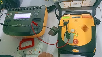Fluke:  calibration defibrillator