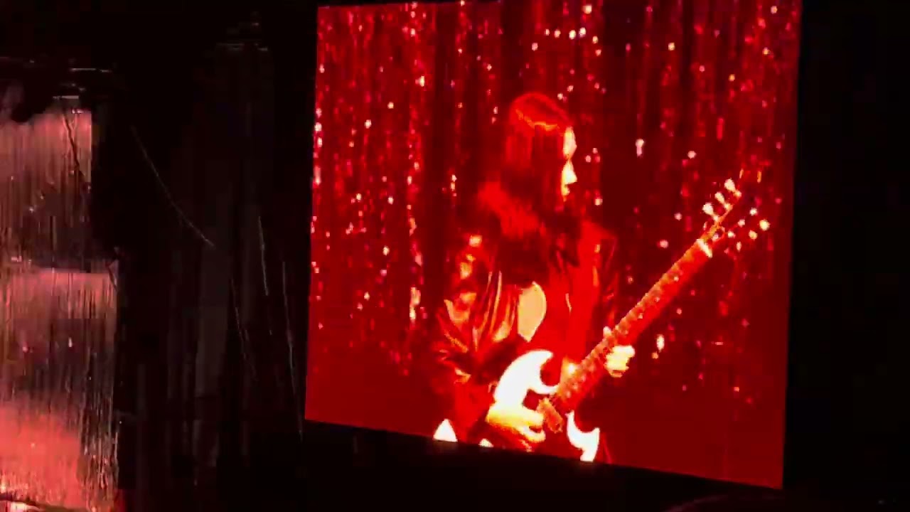 Wolf Alice - Giant Peach - AO Arena Manchester 28 November 2025