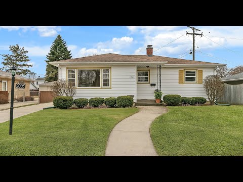 2005 35th Pl, Kenosha, WI home video tour