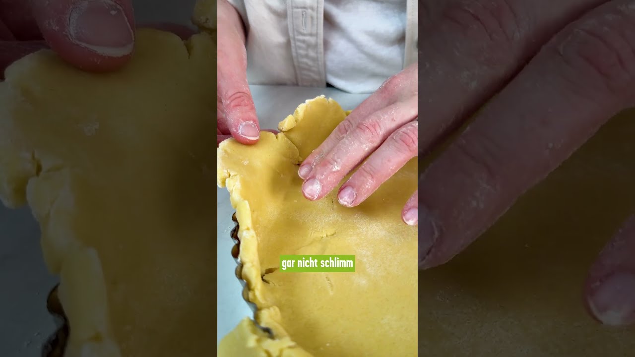 Rote Grütze Streusel Tarte – Fruchtig, knusprig & super einfach! 🍰 ... Rote Grütze Streusel Tarte – Fruchtig, knusprig & super einfach! 🍰 ...