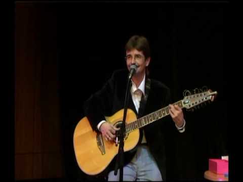 Все начинается с любви Все начинается с любви