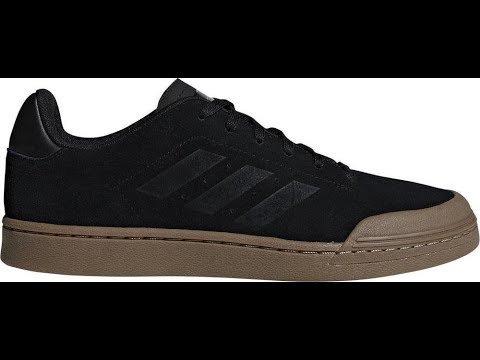Unboxing sneakers Adidas Court 70S 