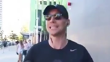 Tom Hiddleston Awkwardly Avoids Interview Question About Taylor - Taylor Talks Kids With Tom?
