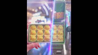 Huff n' Puff Split Screen Real | Gold Fish Casino Slots - 4x5 screenshot 5