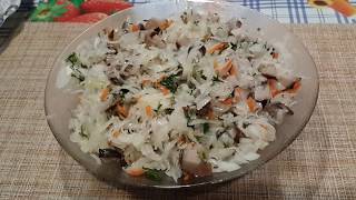 Закуска из маринованных грибов и квашеной капусты Закуска из маринованных грибов и квашеной капусты