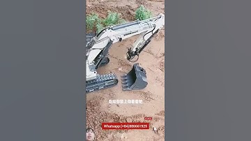 Xe múc đất mini của người Trung Quốc chế tạo có điều khiển từ xa