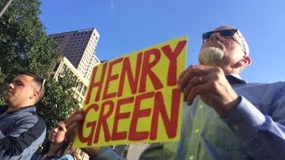 Protesters march on Columbus City Hall