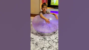 اشتريت لخلودة أكبر بالون بالعالم غاص فيه 