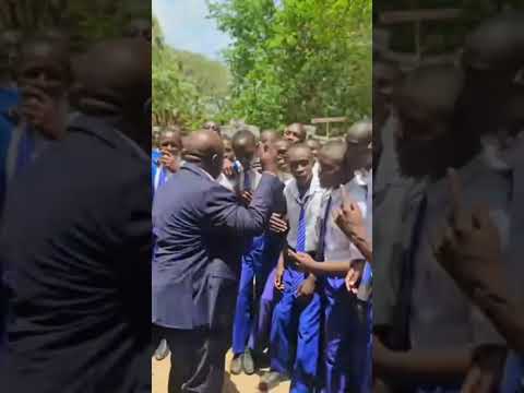 MAMA SAMIA ANAPIGA FIMBO WAFISADI