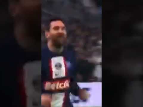 Reaksi Messi Melihat