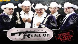 Video thumbnail of "La Nueva Rebelion-Carros Viejos"