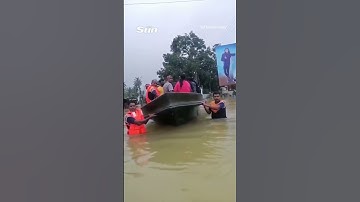 Floods and landslides in Asia kills more than 1,000 as Sri Lanka and Indonesia deploy militaries