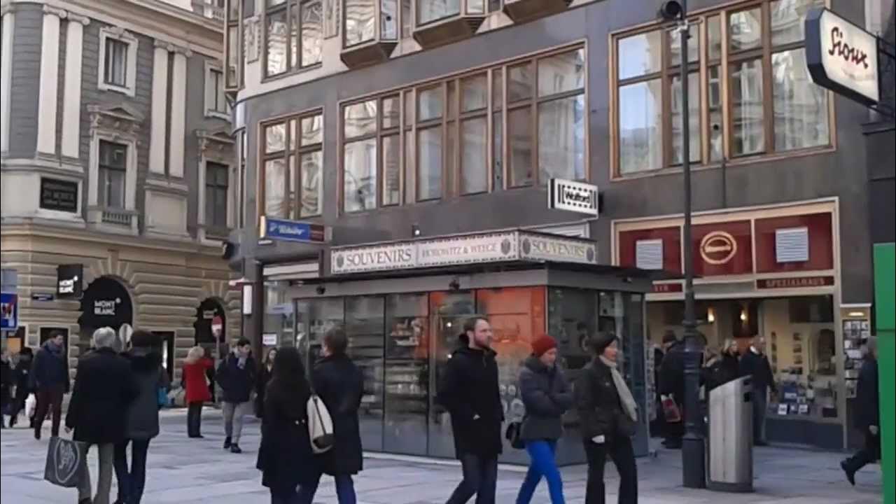 Видео по вене. Видео по вене. Видео по вене. Австрия вена кертнерштрассе. Вена время сейчас.