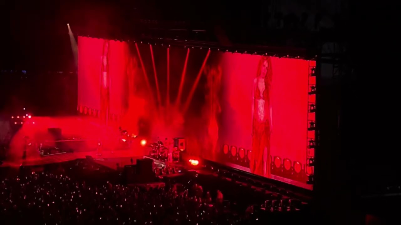 Shakira ojos así em São Paulo 2025 