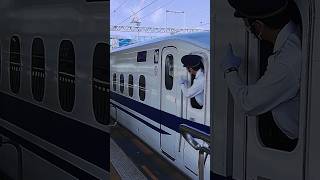 230408_038_S 小田原駅を出発する東海道新幹線N700系F1編成(N700A)