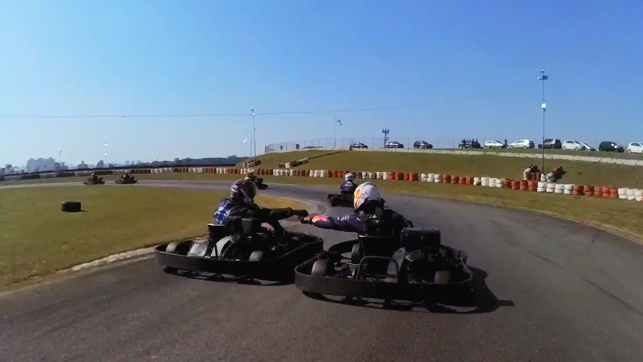A Liga Kart 2023 - Sétima Etapa - Interlagos - Bateria Rookie 🔵 - YouTube