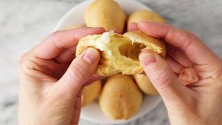 Easy Brazilian Cheese Bread (Pão de Queijo)