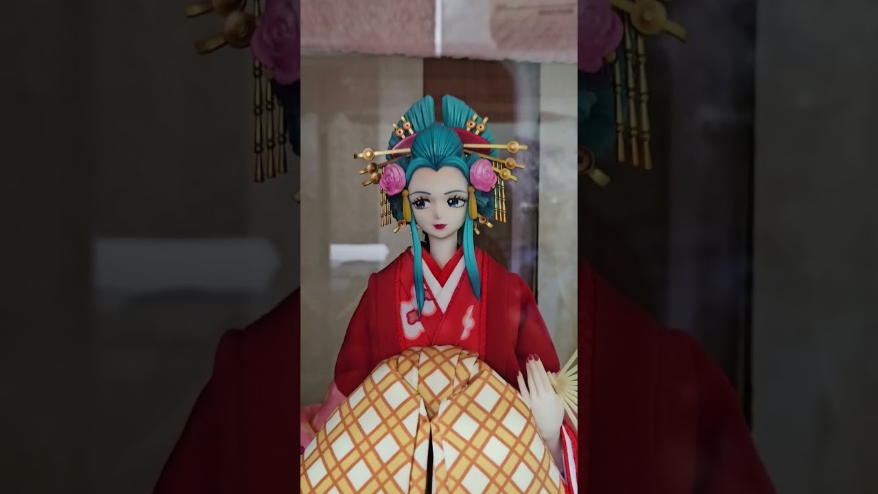 久月X MegaHouse 日本人形ONE PIECE 小紫- YouTube