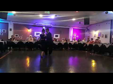 Martin Mateu y Claudia Cortes Labarca - "Sobre el Pucho" tango