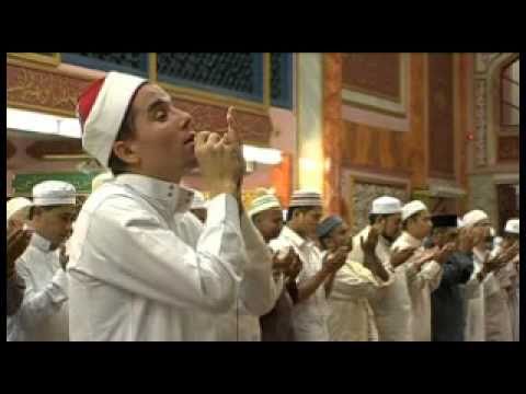 Doa semasa solat witir oleh Imam Ahmad Haddad dari...