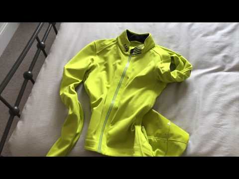 Vídeo: Revisão da jaqueta Rapha Classic Softshell
