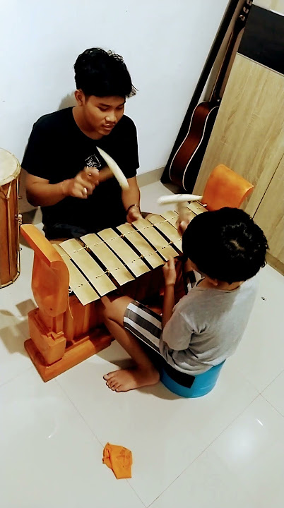 gambelan bali denpasar belajar tradisi bali rindik gangsa kendang