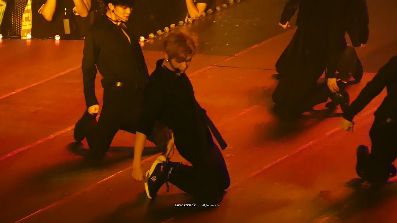 180825 ONE : THE WORLD in TAIPEI 보여 DAY BY DAY / Wanna One 강다니엘