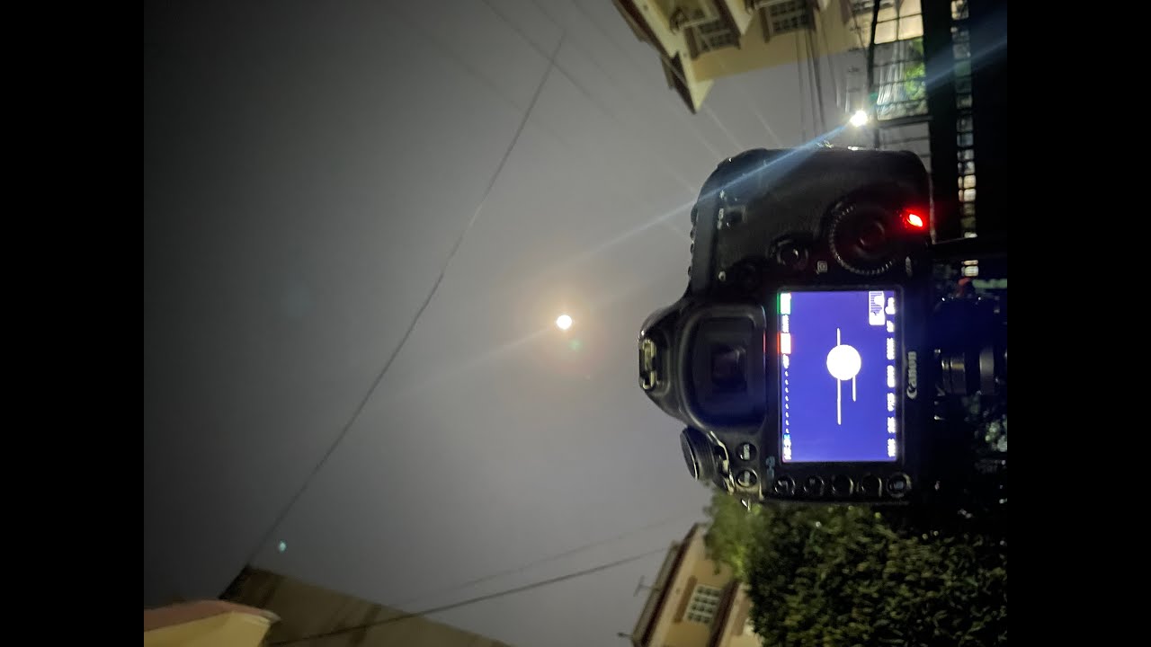 Moon filmed on Magic lantern Raw | Canon 5D Mark III - YouTube