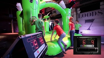 IPS Interactive playsystems/ Jeu intéractif Bouncer avec obstacles