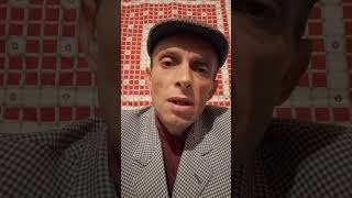 Анекдот "Чем занимаешься?" Подпишись! #юмор #шутки #прикол #смешновидео #humor #смех #смешной#топ