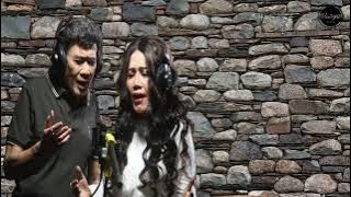 Berdendang Lirik_👑 RHOMA IRAMA Feat RITA SUGIARTO