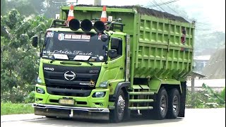 SANGAT BERAT!!! PASUKAN DUMP TRUCK TRONTON BESAR HINO 500 MUATAN 50 TON MERAYAP DI TANJAKAN GENTONG