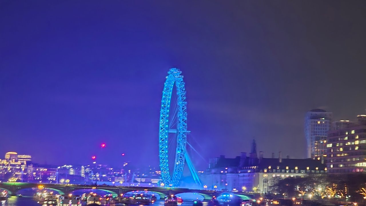 New year's fireworks 🎆 London eye