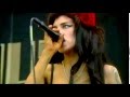 Amy Winehouse Laughing during singing REHAB