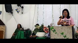 VEJA  A CANTORA CRISTIANE FONTE CANATANDO NA IGREJA ASSEMBLEIA DI DEUS AGUIA ALIANÇA