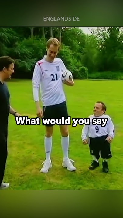 Ricky Gervais meets Wayne Rooney and Peter Crouch - YouTube